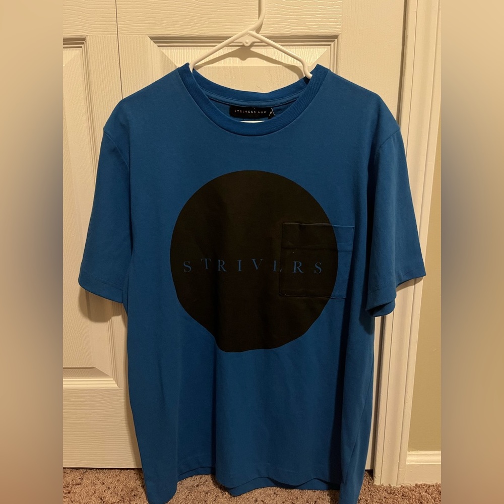Strivers Row T-Shirt size M |‎ NWT